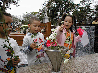 Flowers Matheus,Fabiano,Juliana